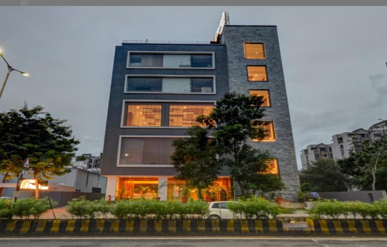 Pinnacle Grand Hotel Ahmedabad Luaran gambar
